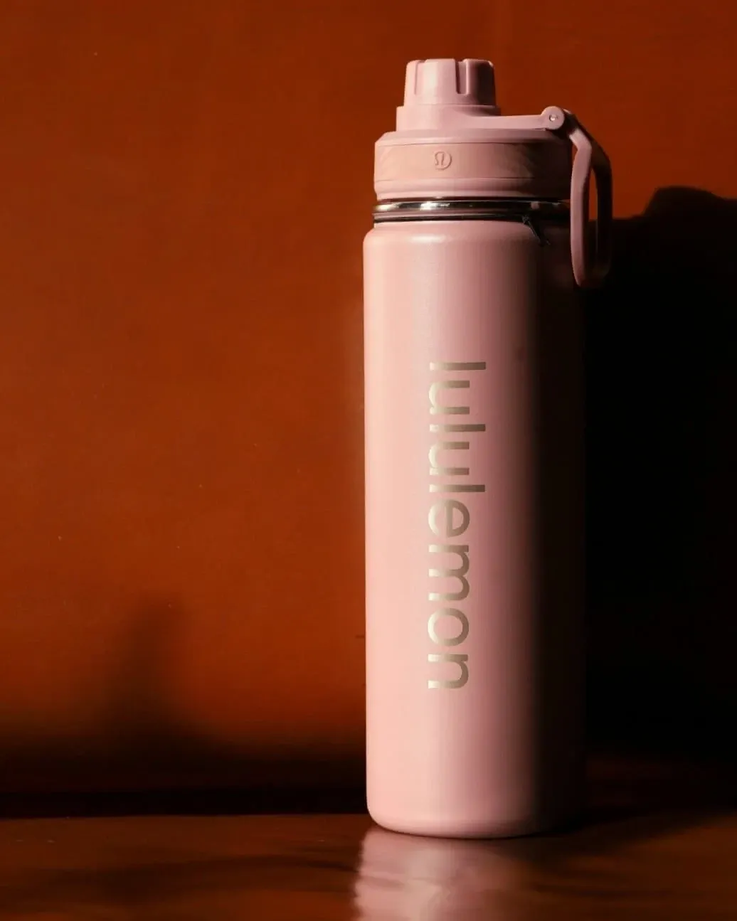 Lululemon insulated water bottle